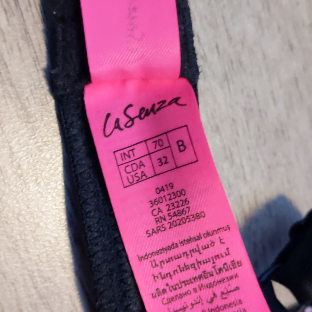 Patterned Bra/Bikini Top - Picture 3 of 3